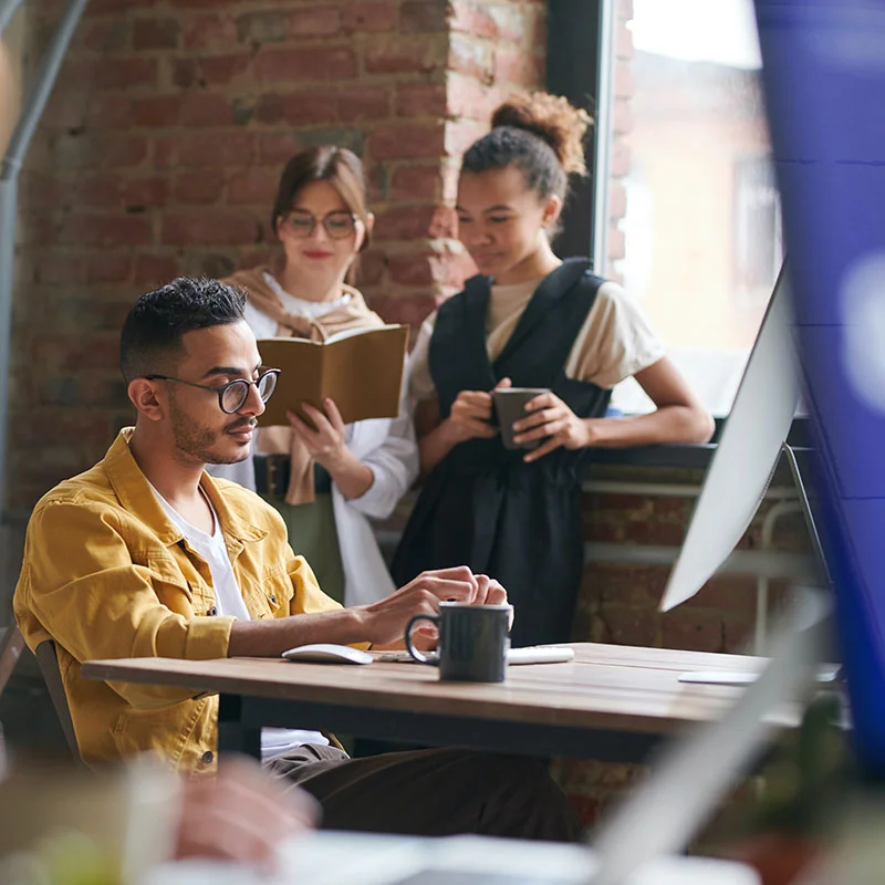 Overcome the problem in starting your own business and its digital presense
